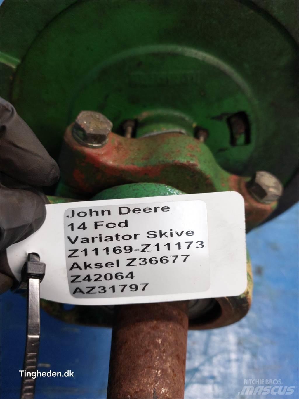 John Deere 1000 Trösktillbehör