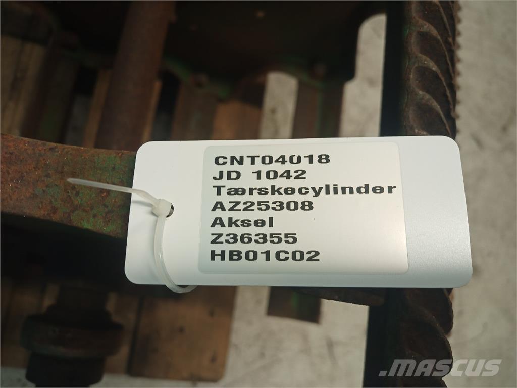 John Deere 1042 Trösktillbehör