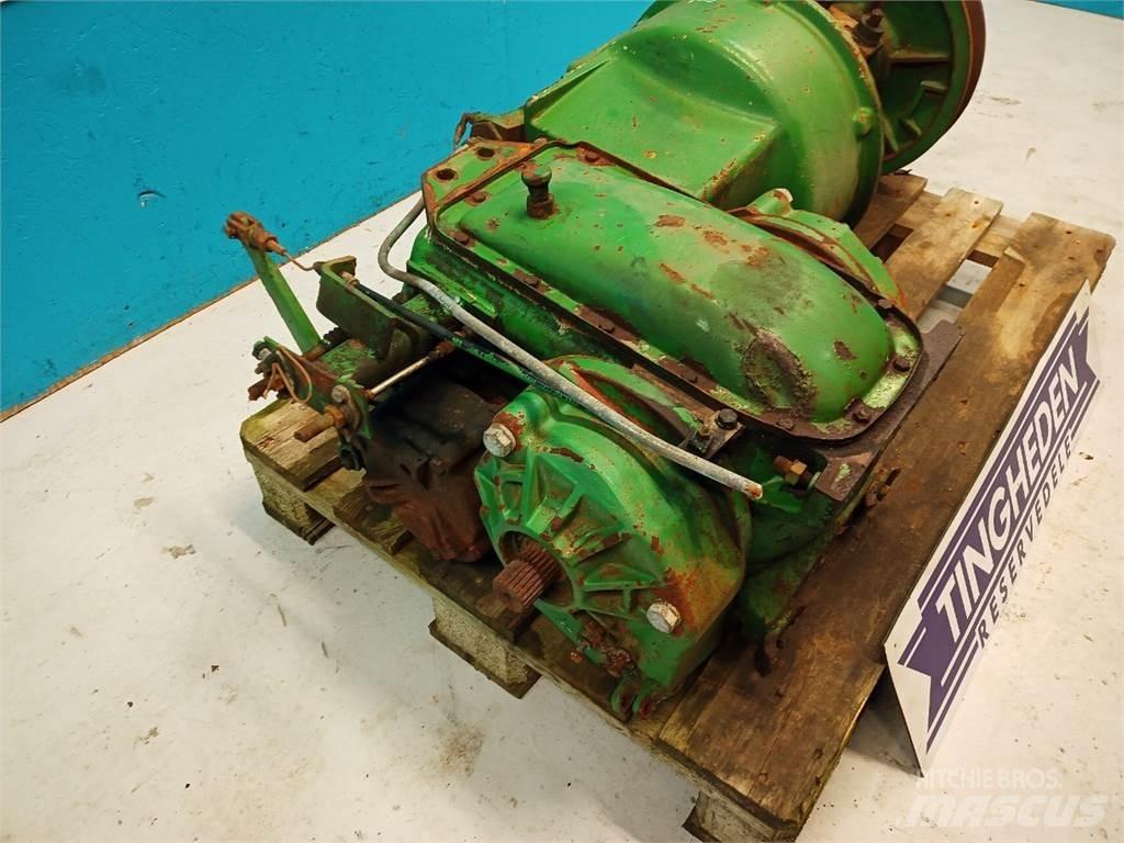 John Deere 1065 Växellåda