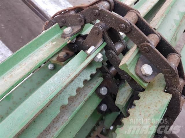 John Deere 1075 Trösktillbehör