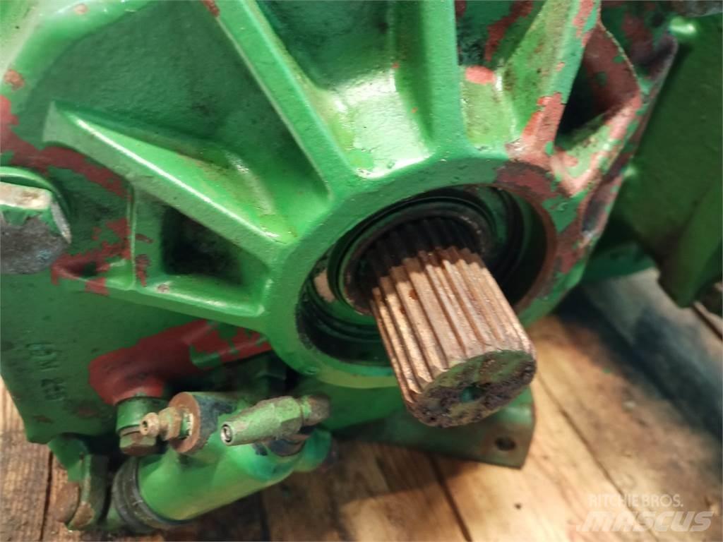 John Deere 1075 Växellåda