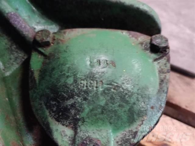 John Deere 1085 Trösktillbehör