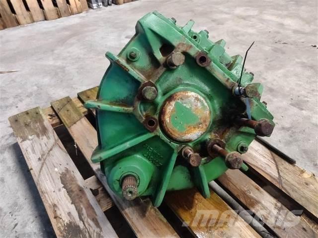 John Deere 1085 Trösktillbehör