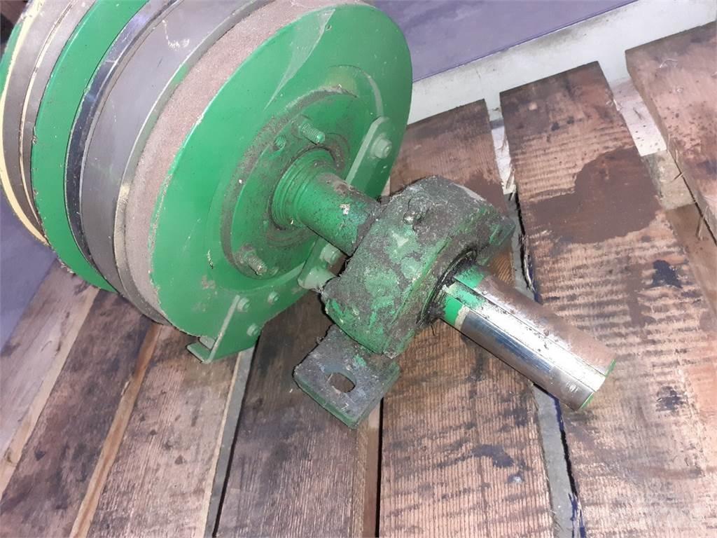 John Deere 1085 Trösktillbehör