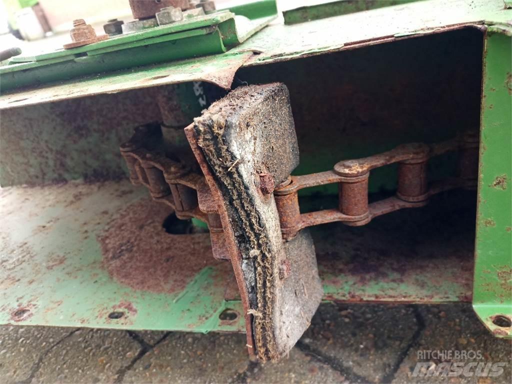 John Deere 1085 Trösktillbehör