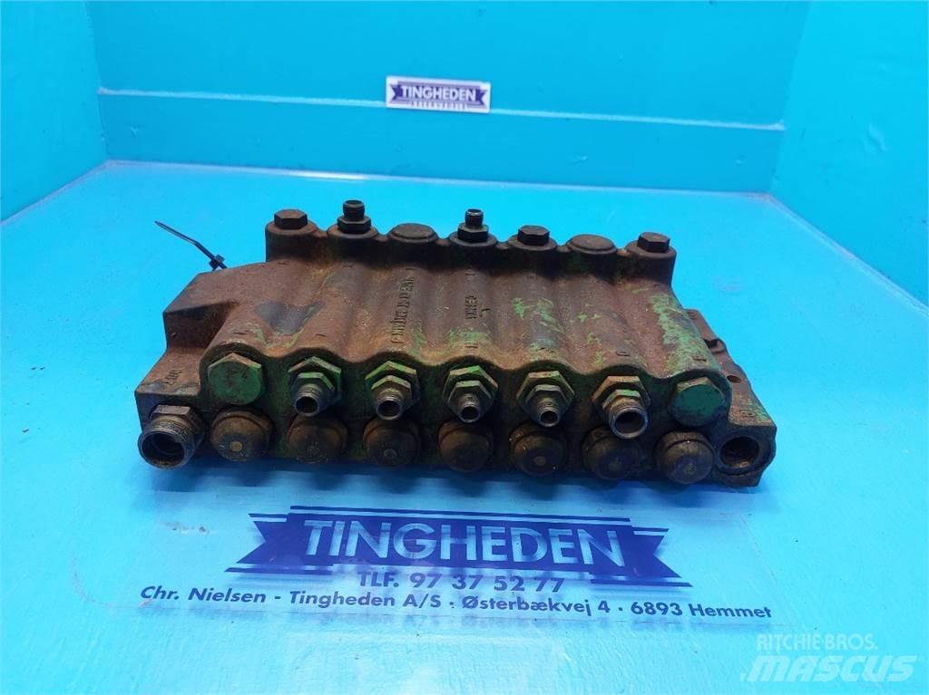 John Deere 1085 Hydraulik