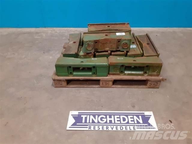 John Deere 2040 Frontvikter