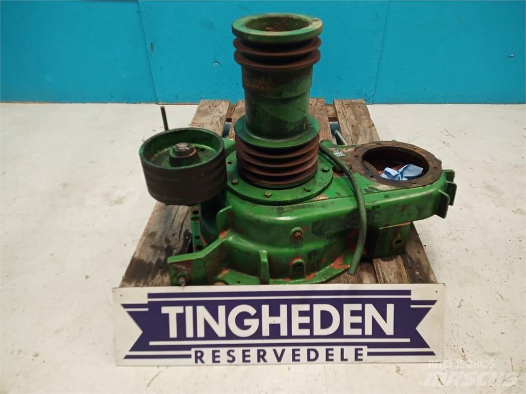 John Deere 2054 Växellåda