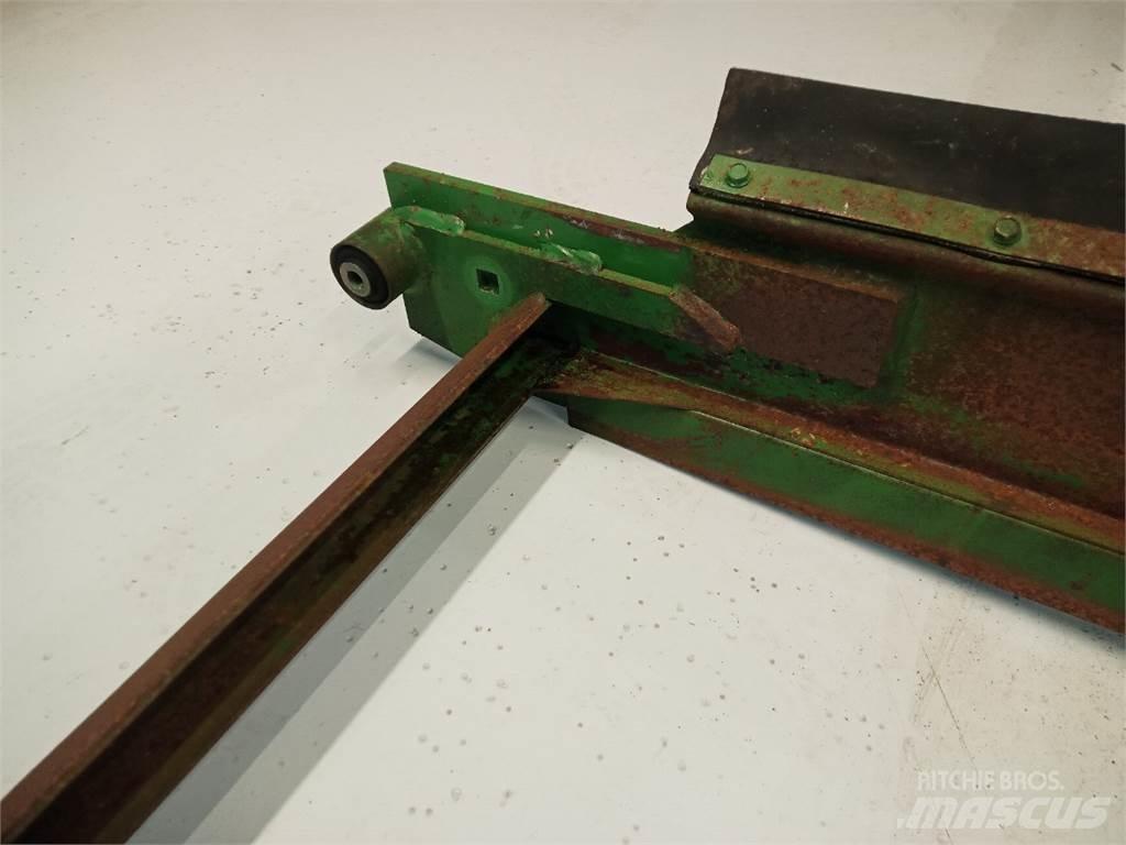 John Deere 2054 Sand- och saltspridare