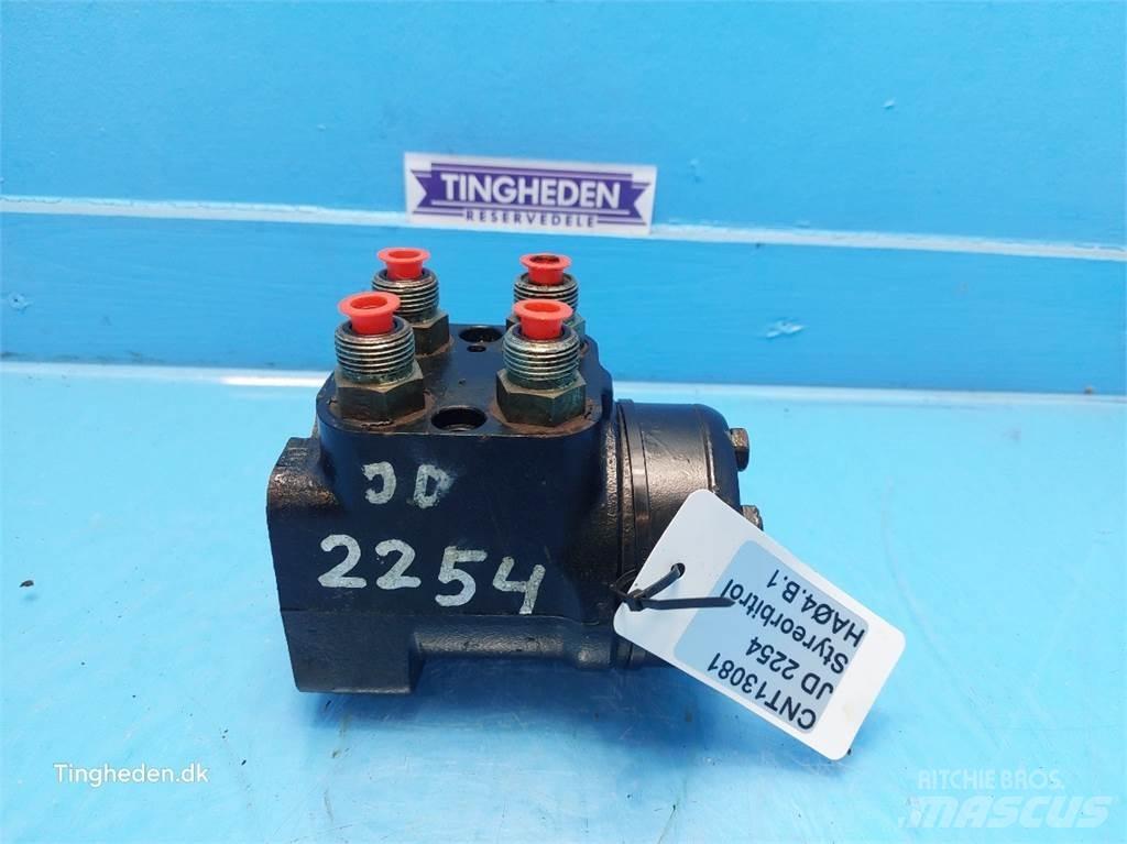 John Deere 2254 Hydraulik