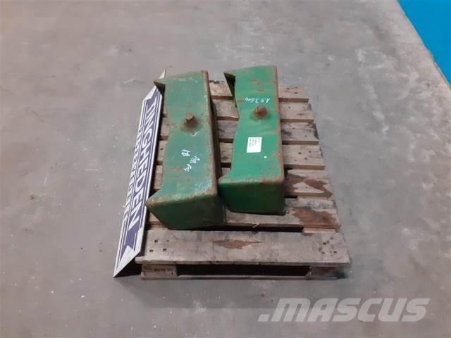 John Deere 4240 Frontvikter