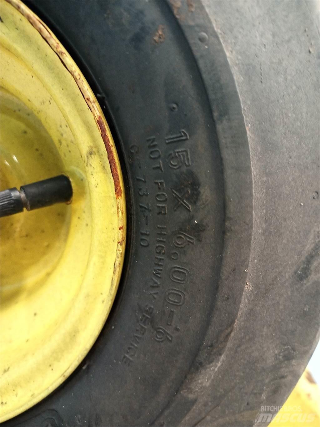 John Deere 592 Hjulaxlar