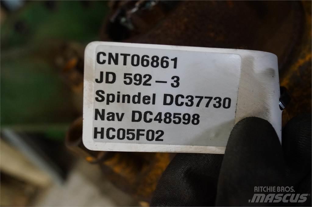 John Deere 592 Hjulaxlar