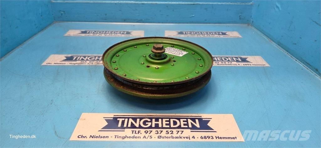 John Deere 625R Trösktillbehör