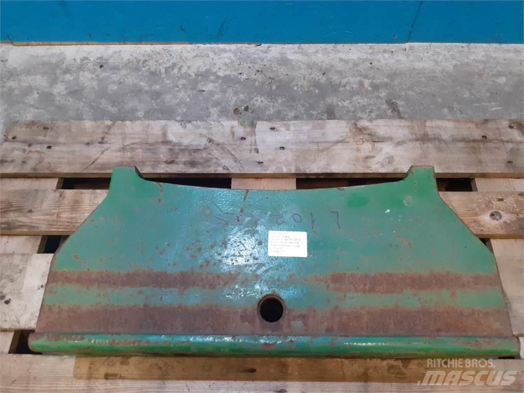 John Deere 6410 Frontvikter