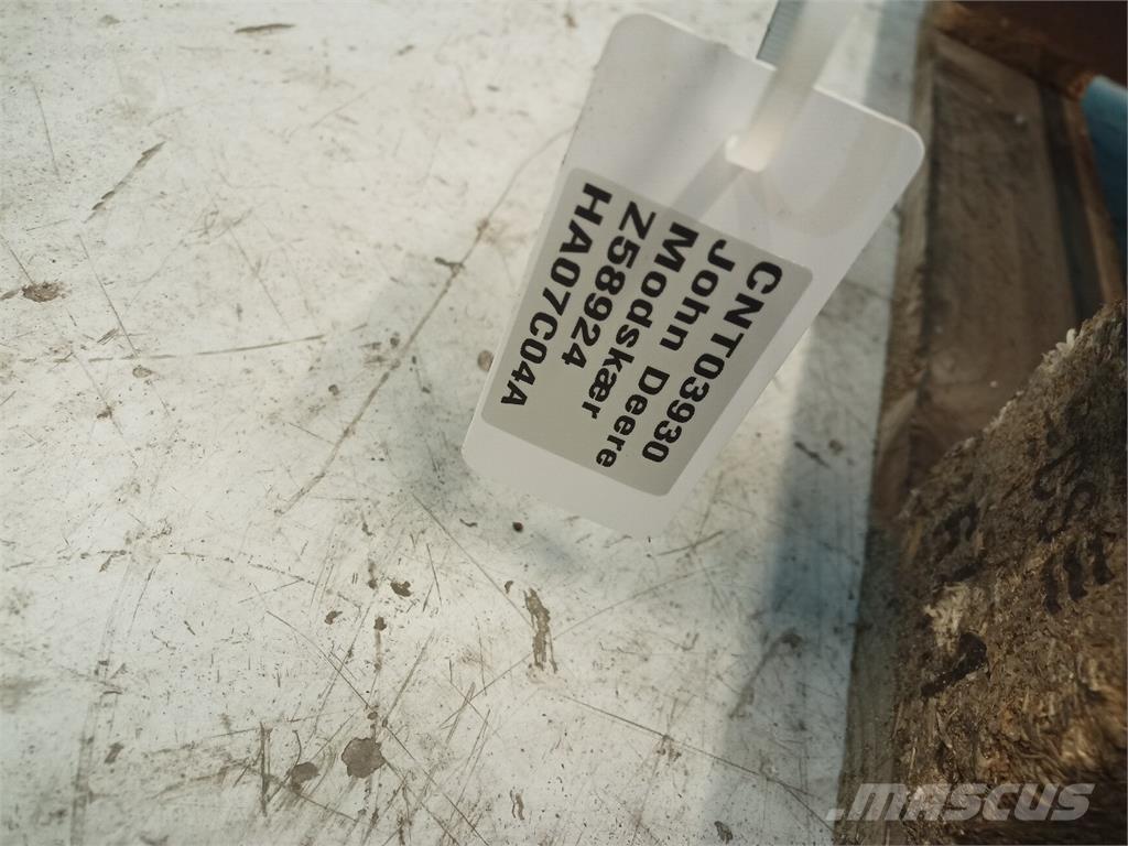 John Deere 6950 Tillbehör för hö och fodermaskiner