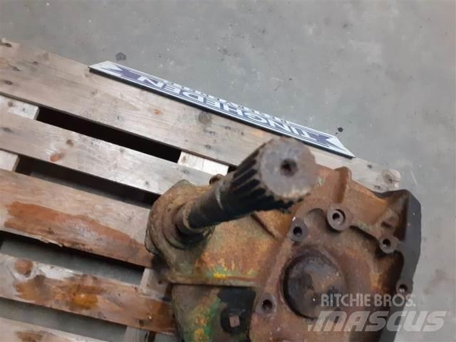 John Deere 730 Trösktillbehör