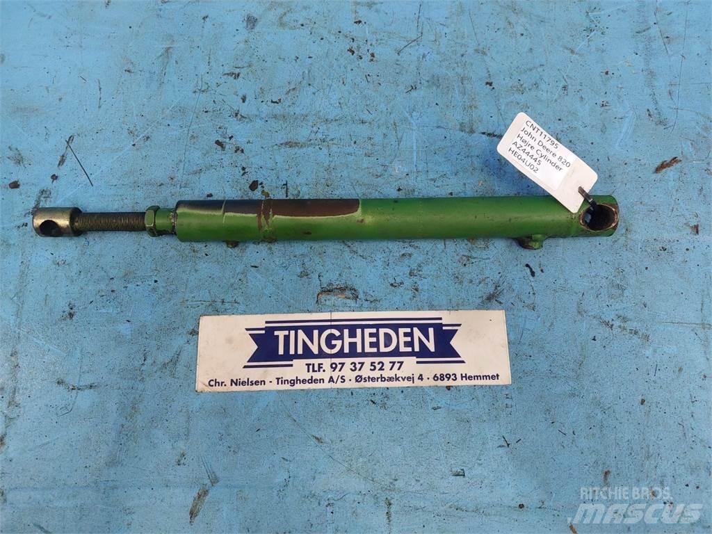 John Deere 820 Trösktillbehör