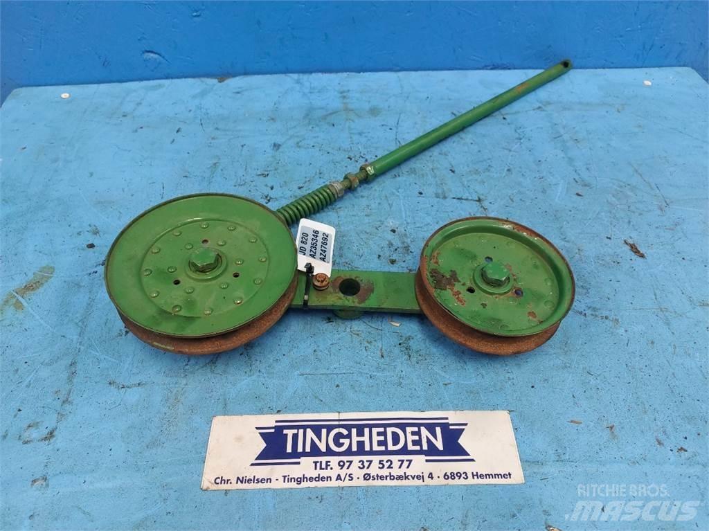 John Deere 820 Trösktillbehör