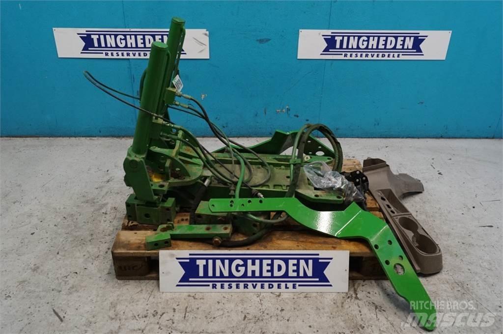 John Deere 8235R Övriga traktortillbehör