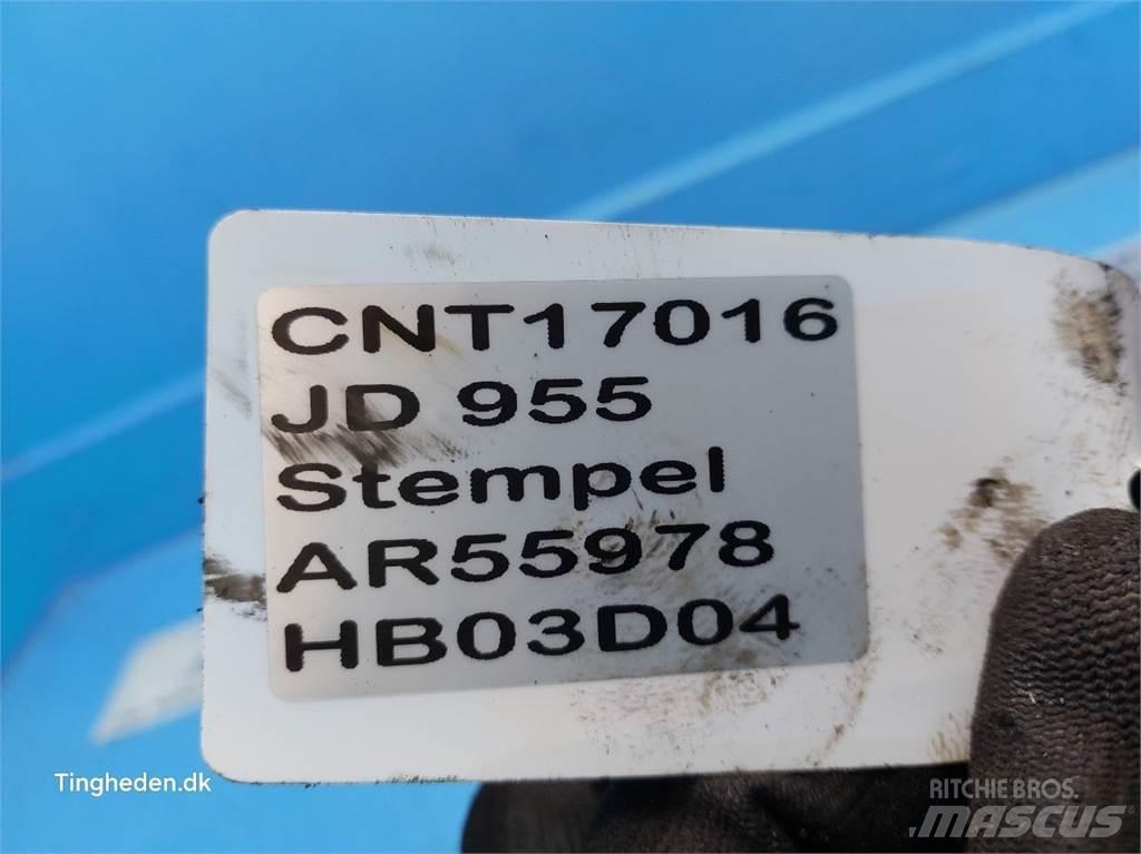 John Deere 955 Motorer