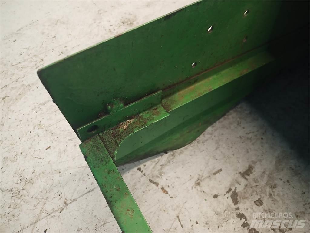 John Deere 965 Sand- och saltspridare