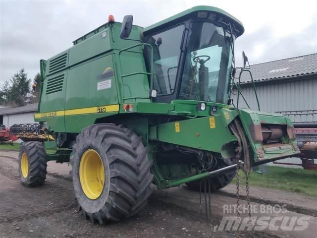 John Deere CTS Skördetröskor
