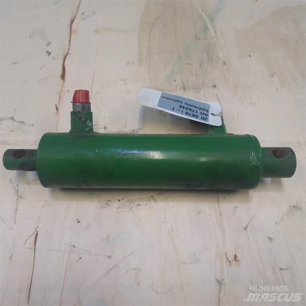 John Deere S670 Hydraulik