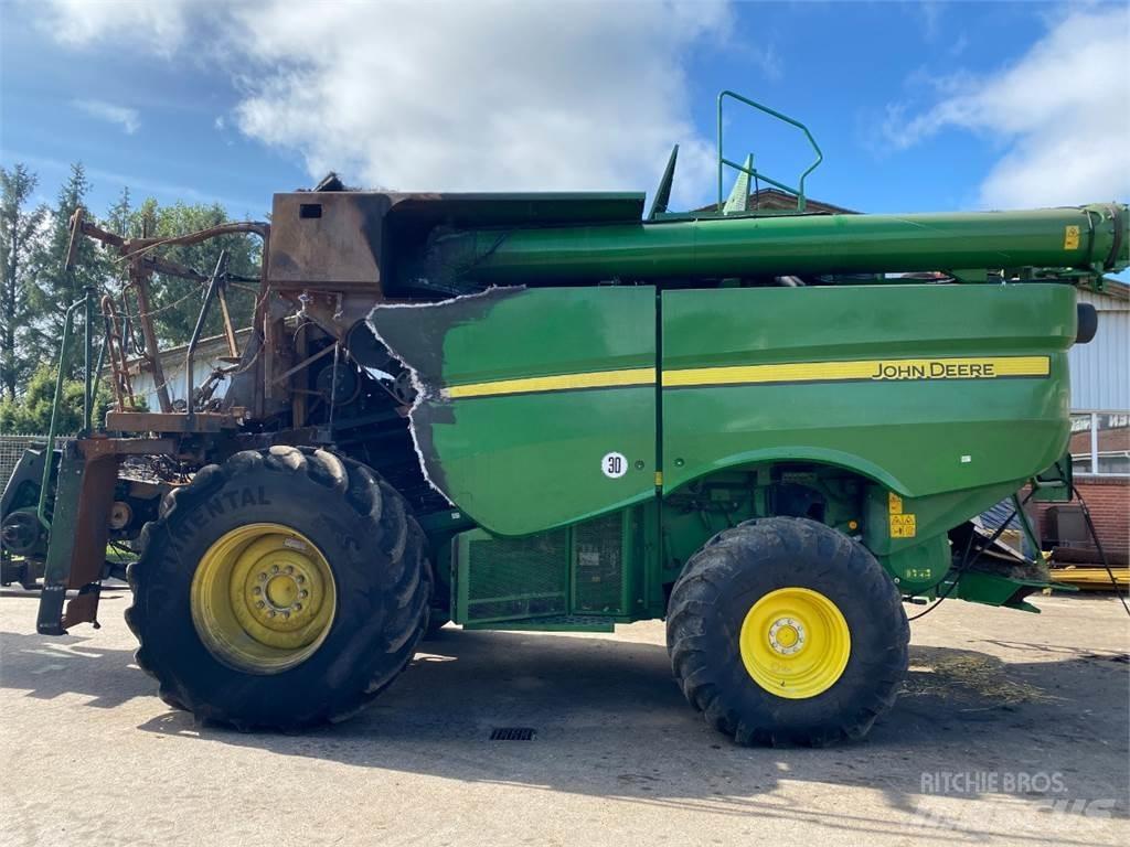 John Deere S670I Skördetröskor