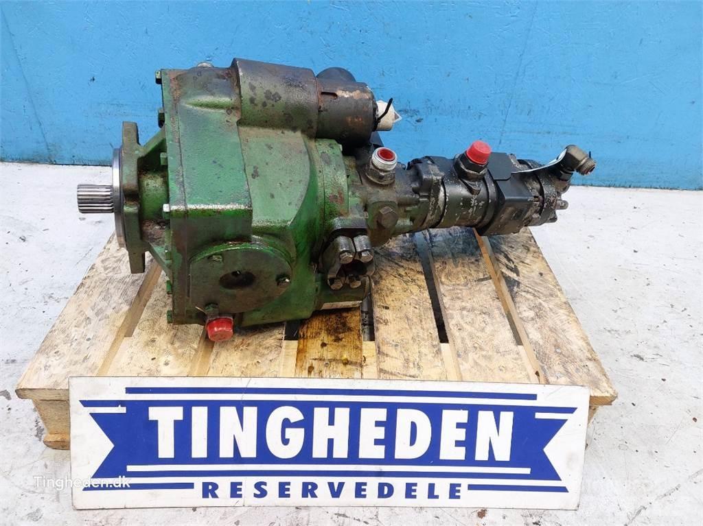 John Deere T660I Växellåda