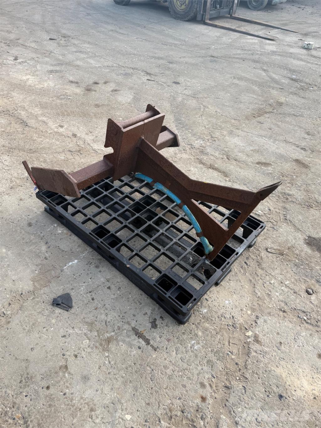  Kabelplov Redskapsfäste/ adaptrar