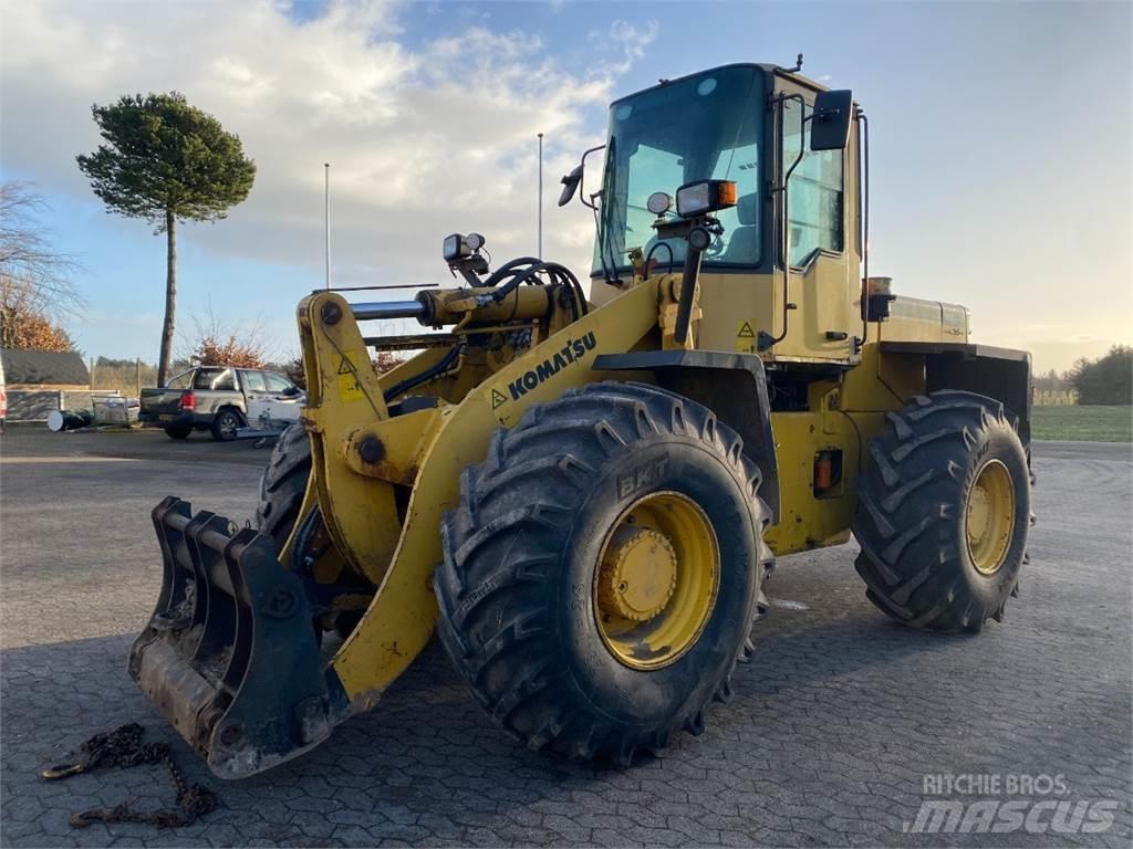 Komatsu WA270 Hjullastare