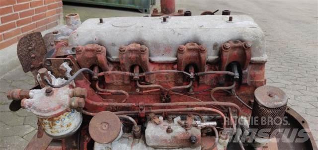 Leyland O.E. 138 Motorer