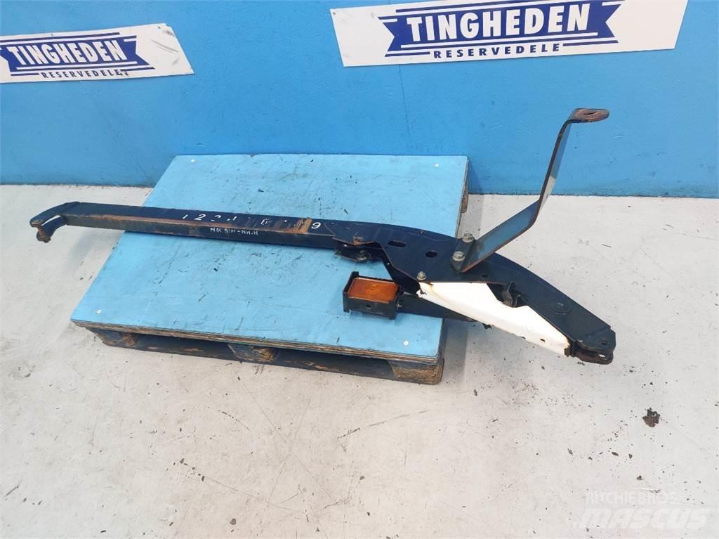 MacDon D60 Trösktillbehör