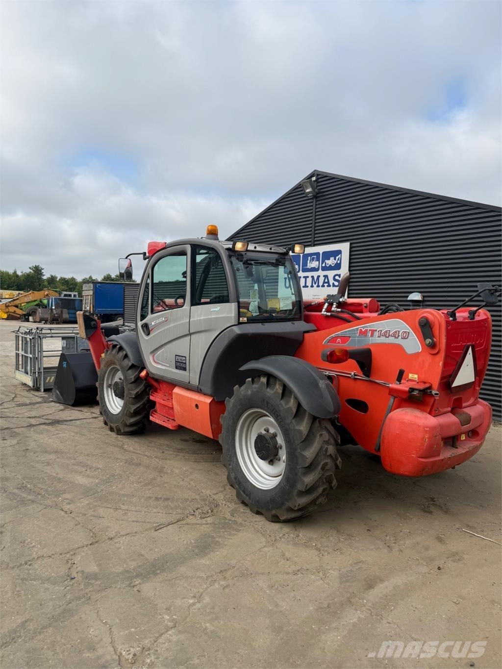 Manitou MT1440 Teleskoplastare