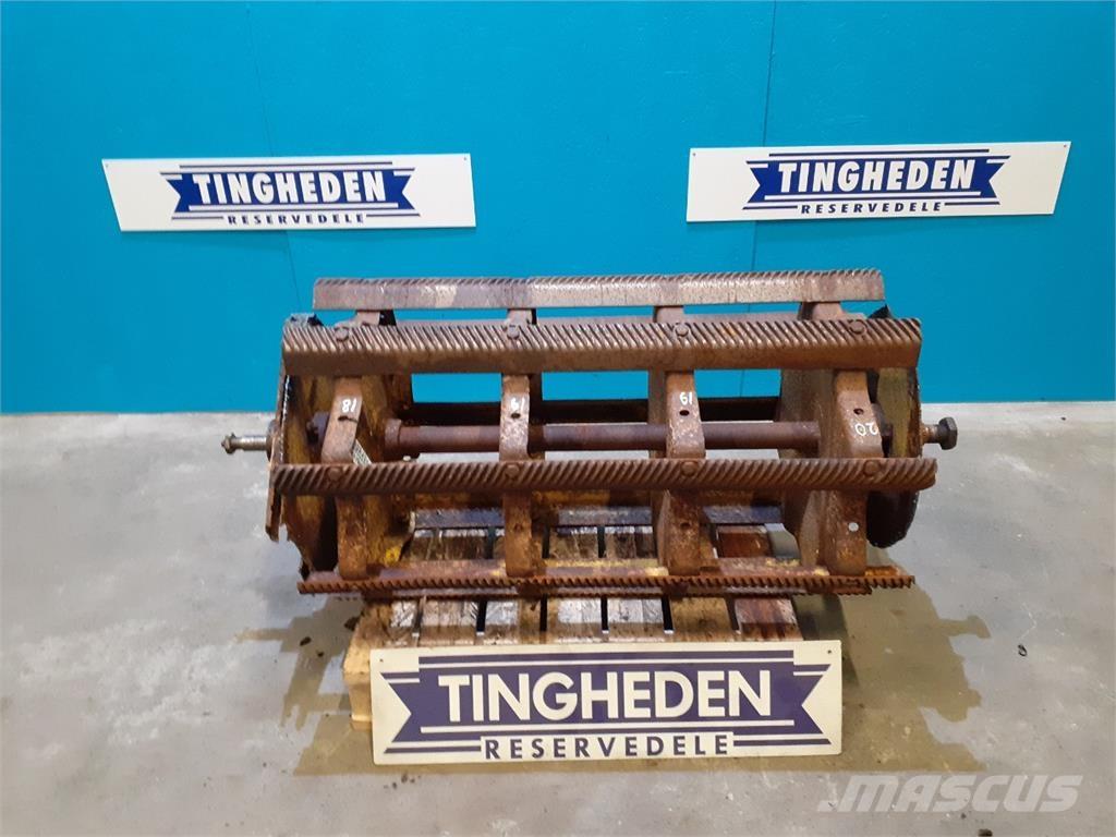 New Holland 1540 Trösktillbehör