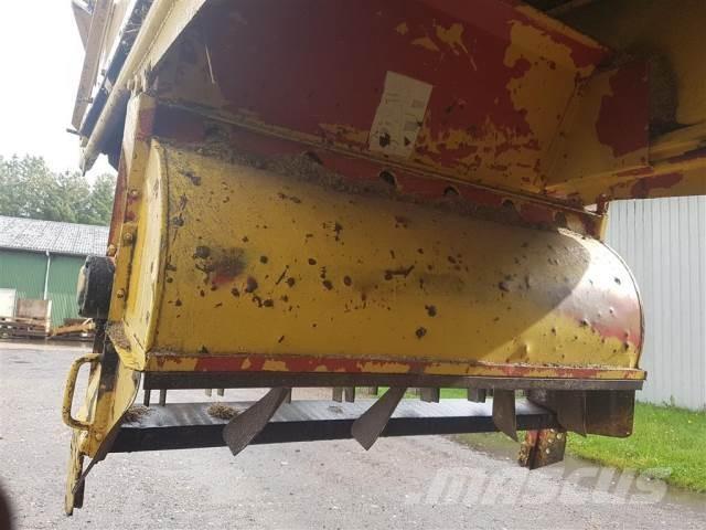 New Holland 1550 Trösktillbehör