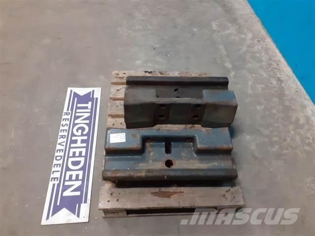 New Holland 8340 Frontvikter
