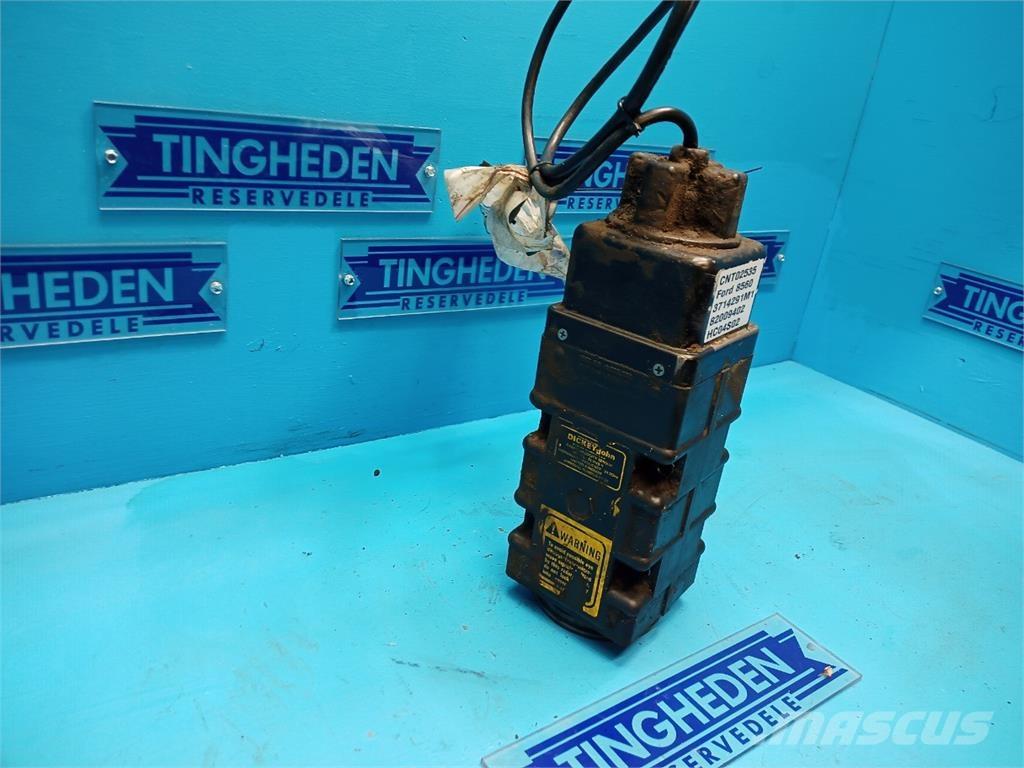 New Holland 8560 Elektronik
