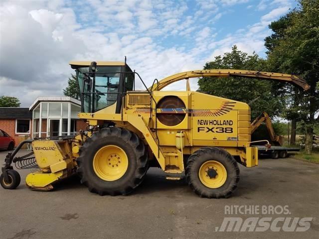 New Holland FX38 Självgående fälthackar