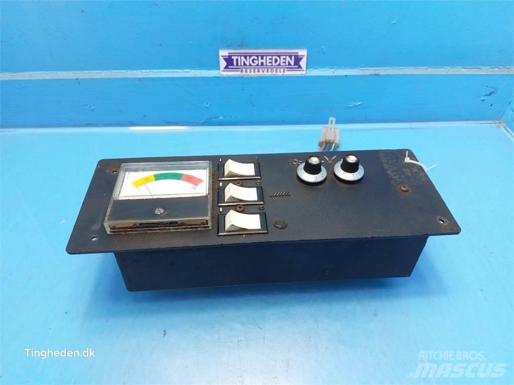 New Holland TF44 Elektronik