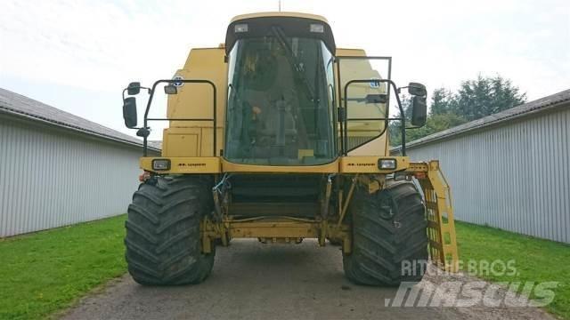 New Holland TF78 Skördetröskor