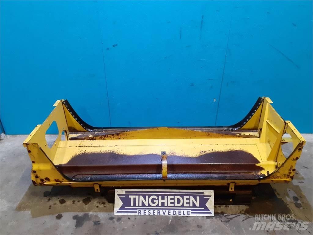 New Holland TF78 Sand- och saltspridare