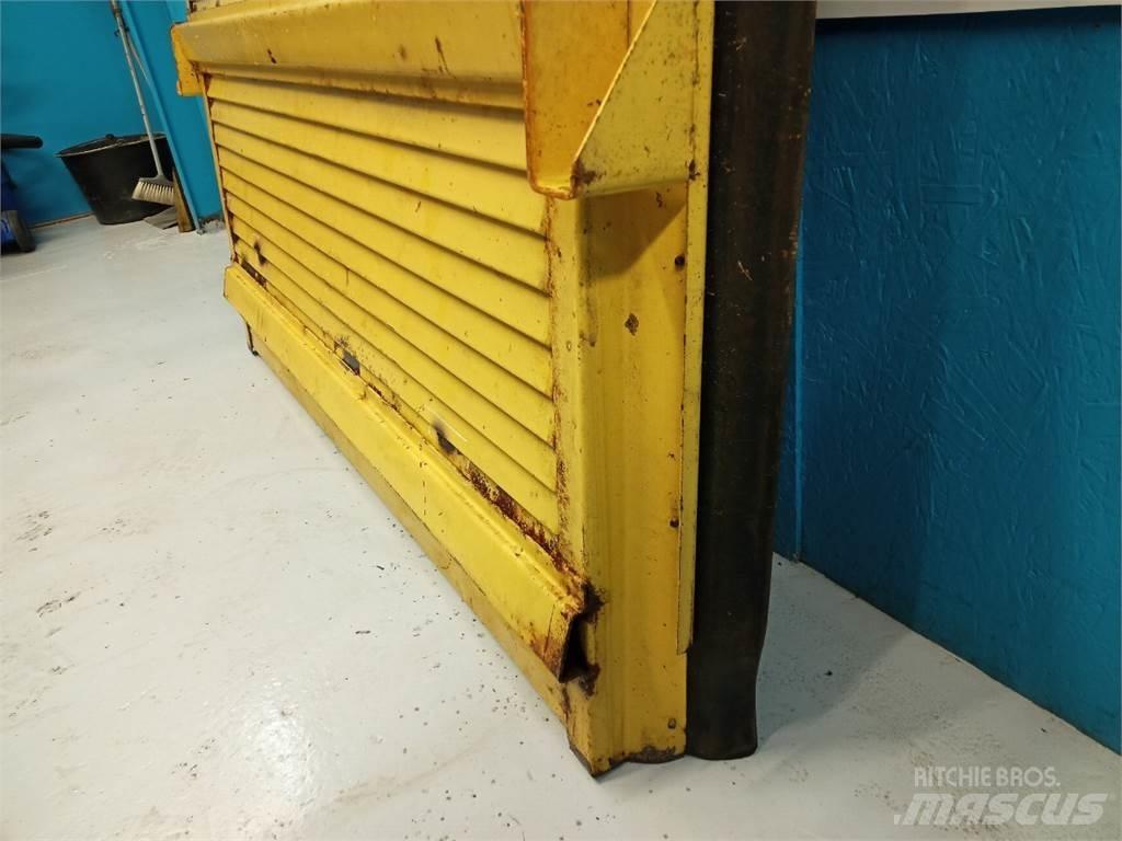 New Holland TX32 Sand- och saltspridare
