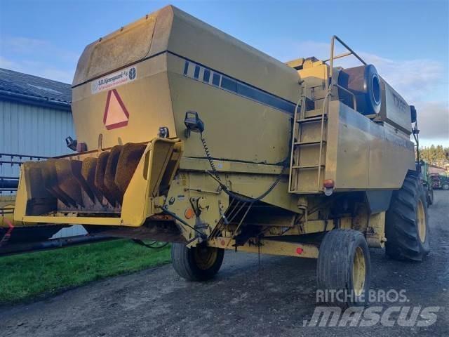 New Holland TX65 Skördetröskor