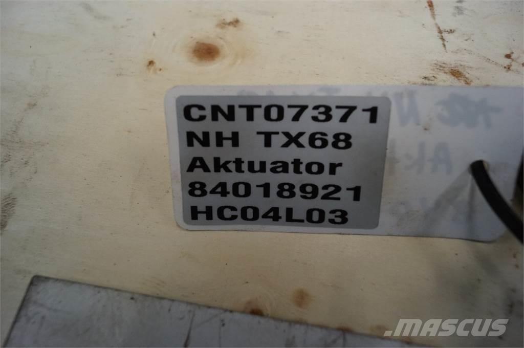 New Holland TX68 Elektronik