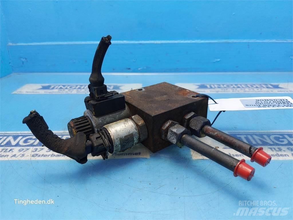 New Holland TX68 Hydraulik