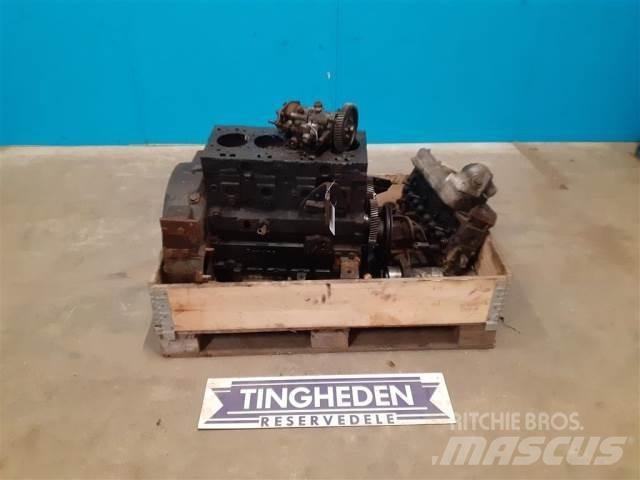 Perkins 1004-40T Motorer