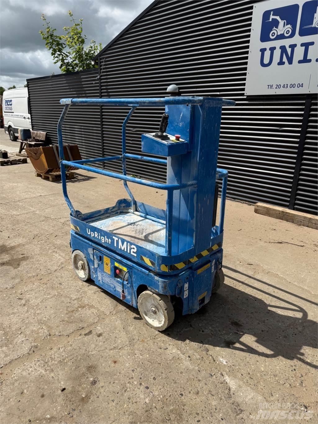 UpRight TM12 Personhissar och andra hissar