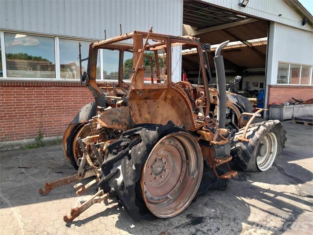 Valtra T213 Traktorer